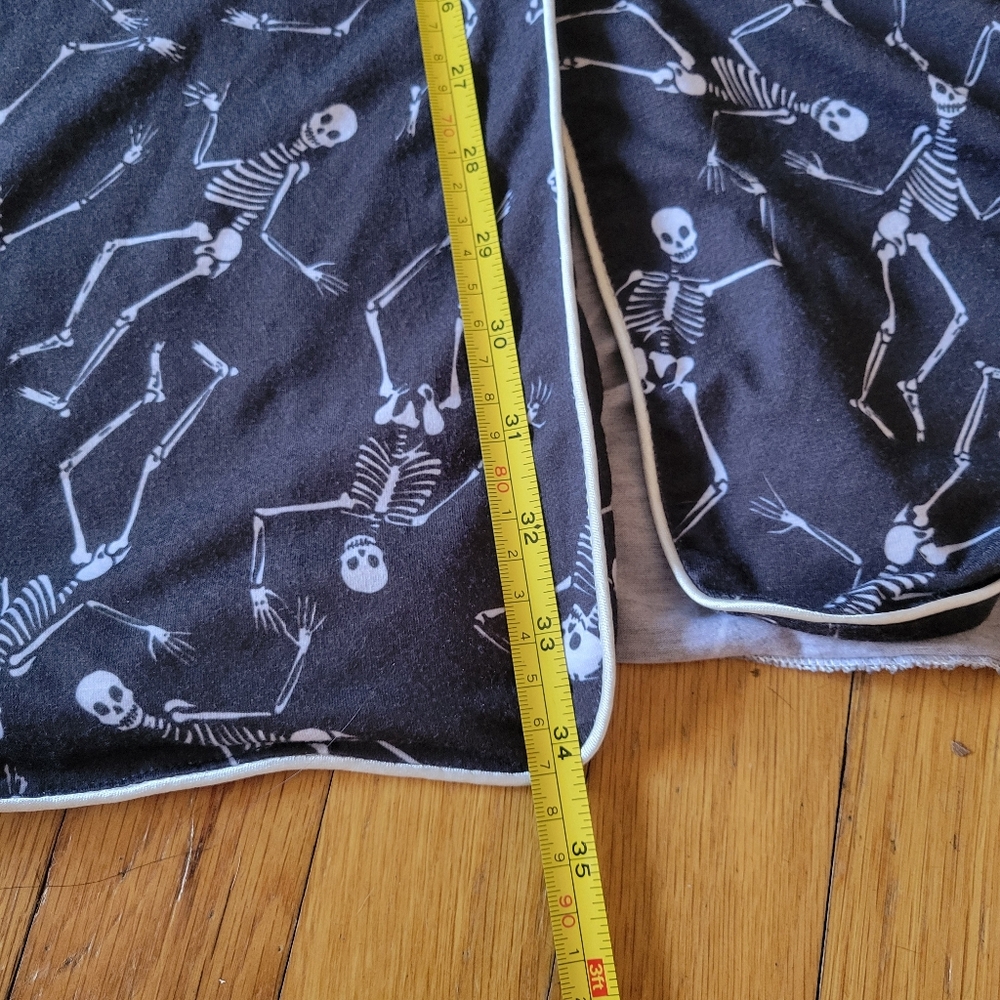 Black Skeleton Print Halloween Spooky Nightgown - Picture 3 of 8